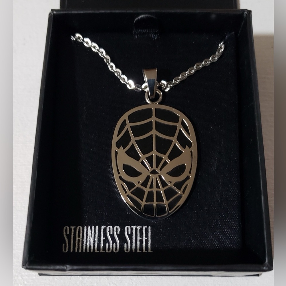 Marvel Spider-Man Silver with Black Stainless Steel Pendant 16 Inch Necklace